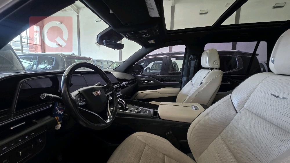 كاديلاك اسكاليد